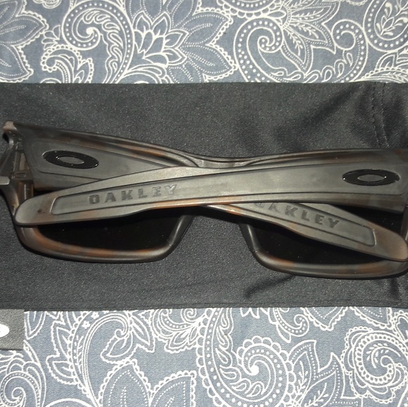 oakley turbine woodgrain